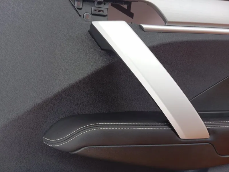 Обшивка двери