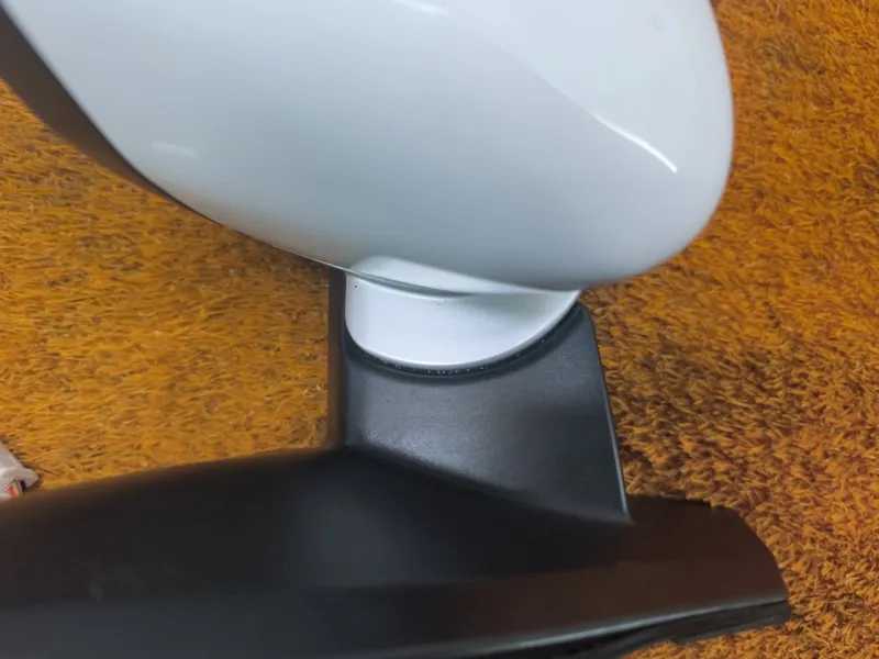 Зеркало боковое