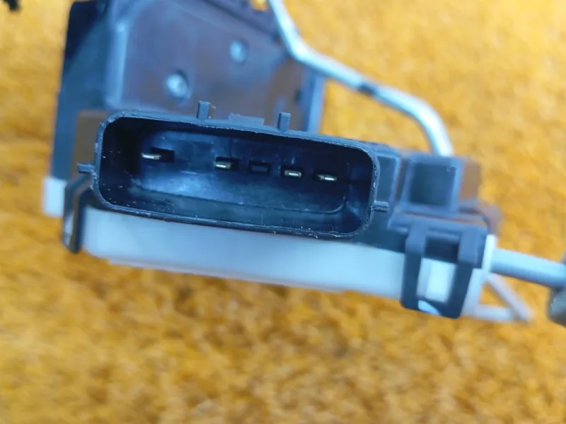 Замок двери