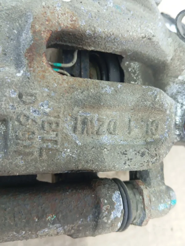 Суппорт Chery Tiggo 4 PRO 2023 204000072AA SQRE4G15C, задний правый