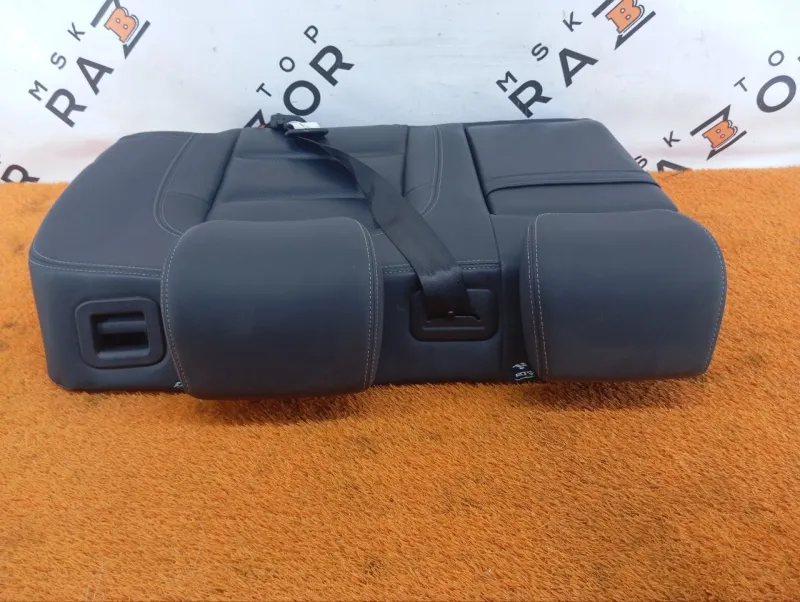 Спинка сиденья