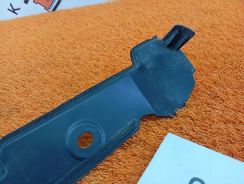 Пыльник крыла