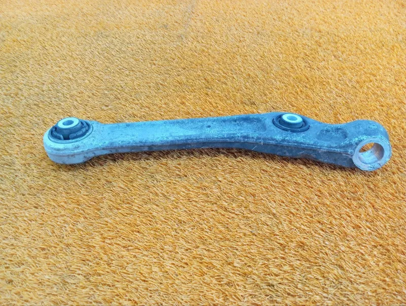 Рычаг подвески