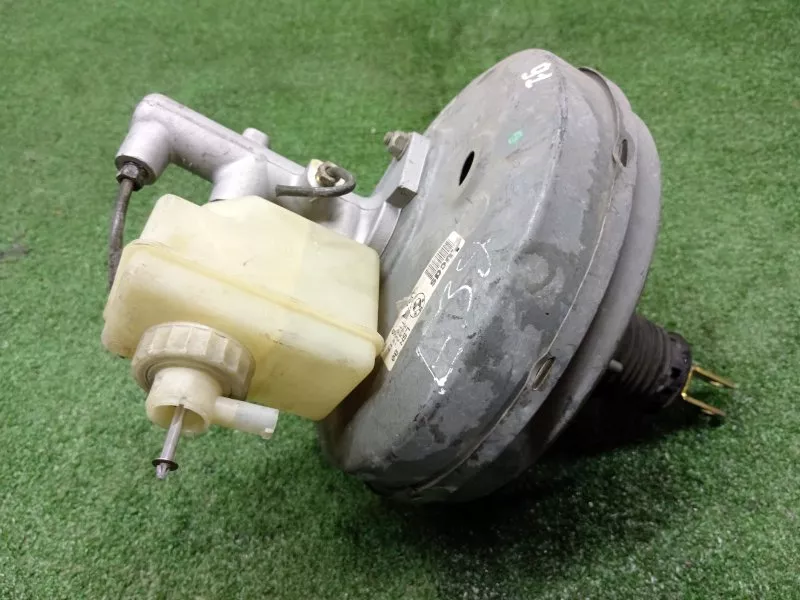 Главный тормозной цилиндр