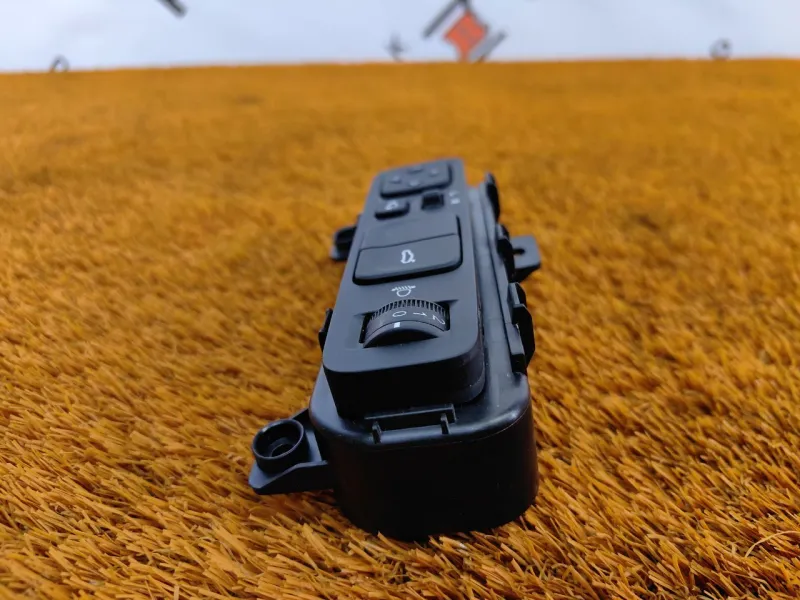 Блок управления зеркалами