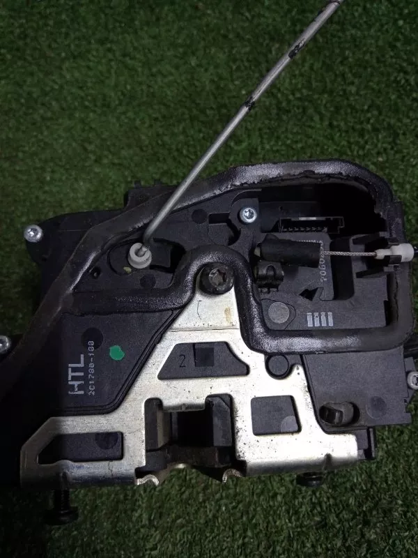 Замок двери