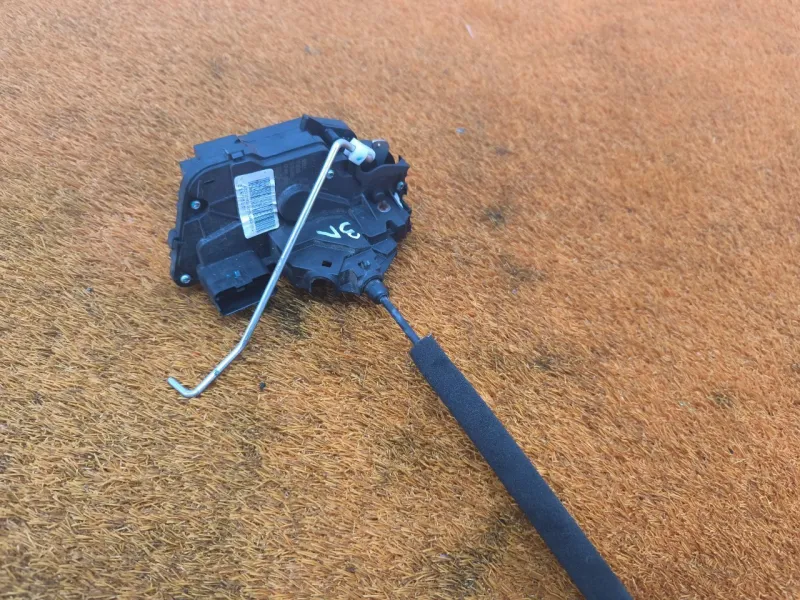 Замок двери