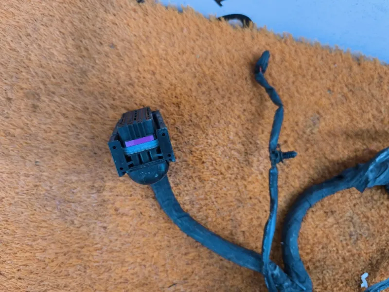 Проводка подкапотная