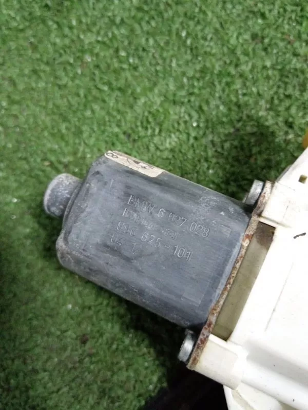 Стеклоподъемник BMW 3-Series 2006 7140588 E90, передний правый