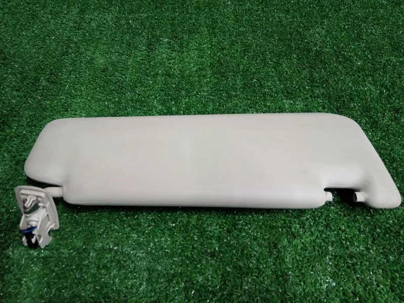 Козырек солнцезащитный