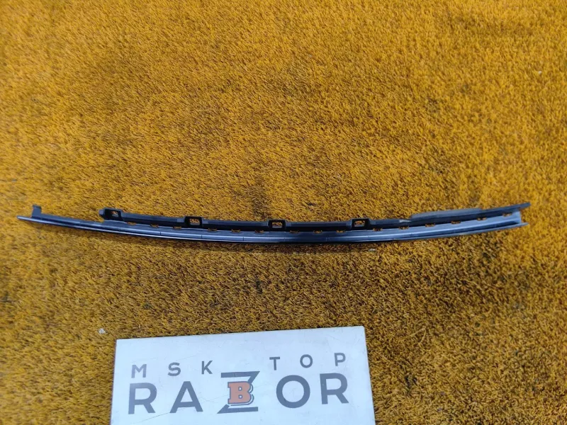 Молдинг двери