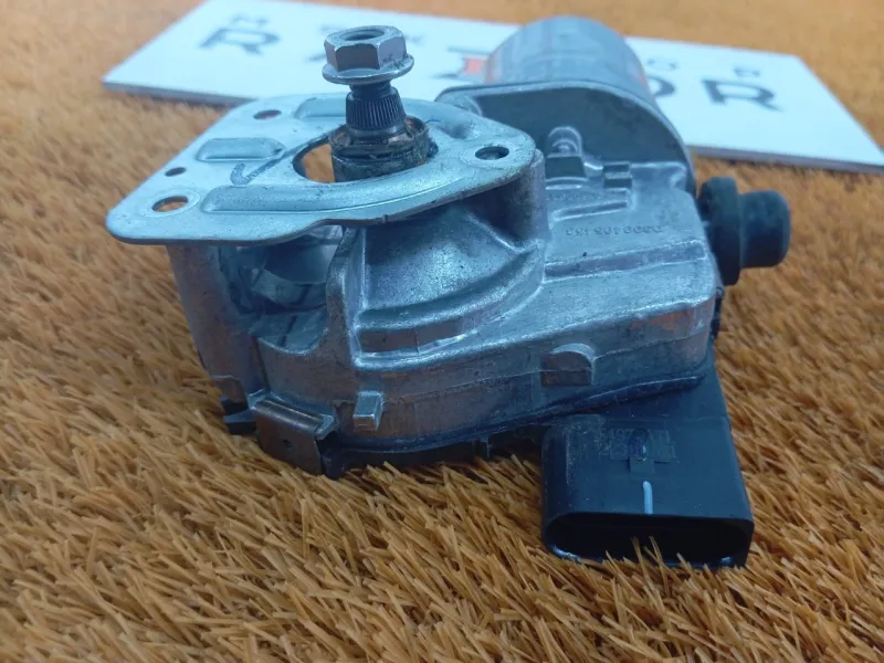 Моторчик стеклоочистителя