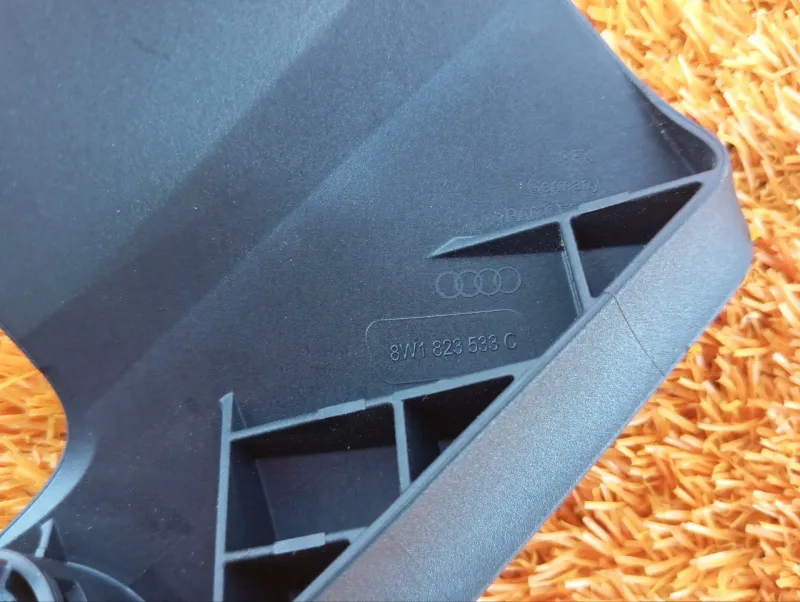 Ручка открывания капота