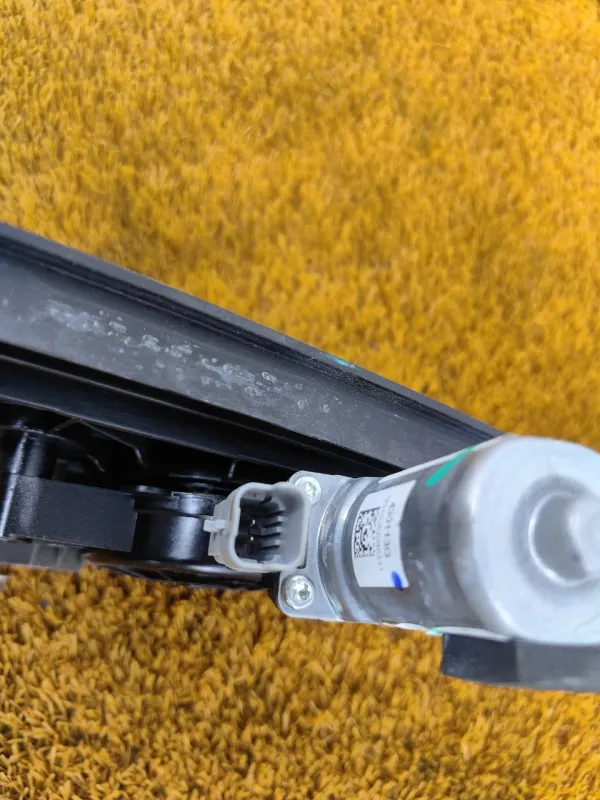 Стеклоподъемник