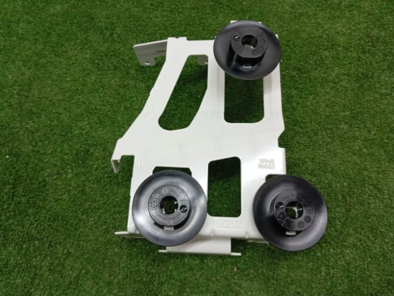 Кронштейн блока предохранителей