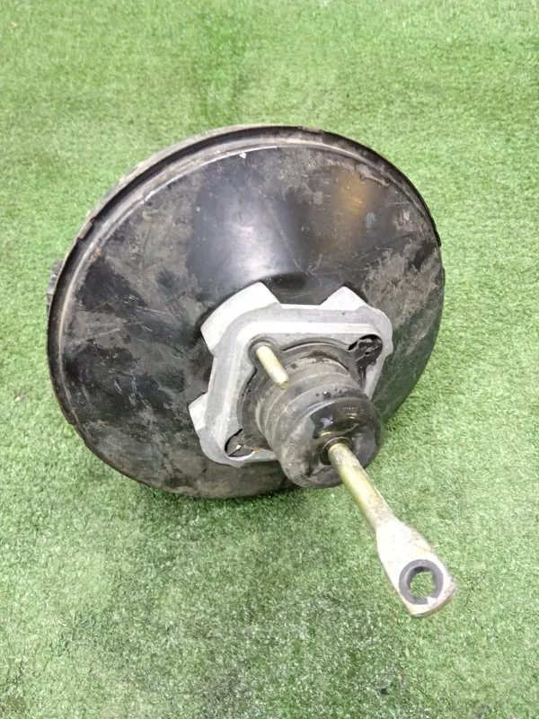 Главный тормозной цилиндр