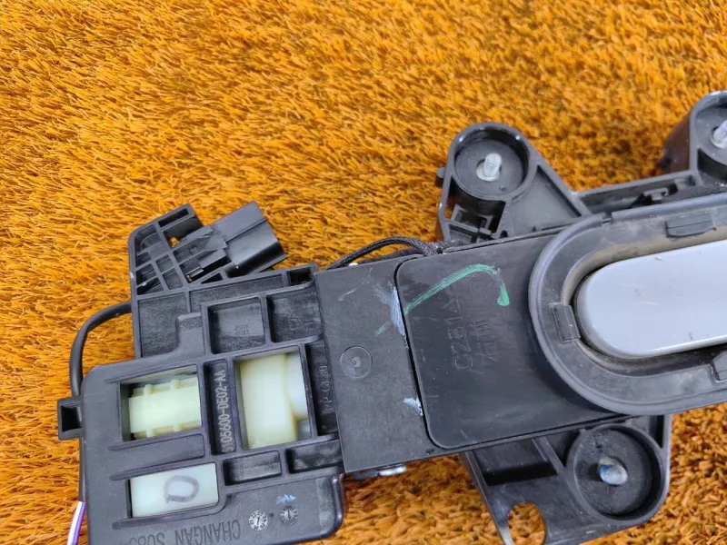 Ручка двери наружняя