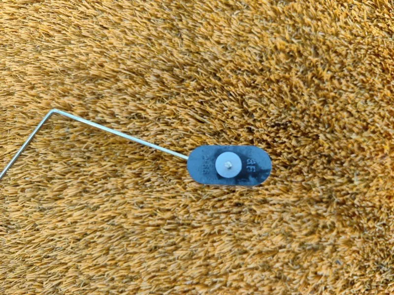 Датчик уровня топлива