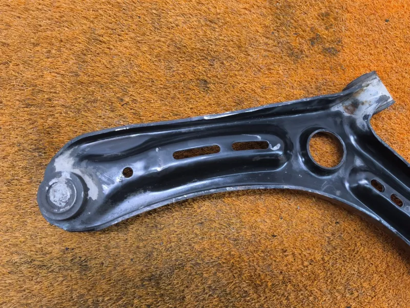 Рычаг подвески