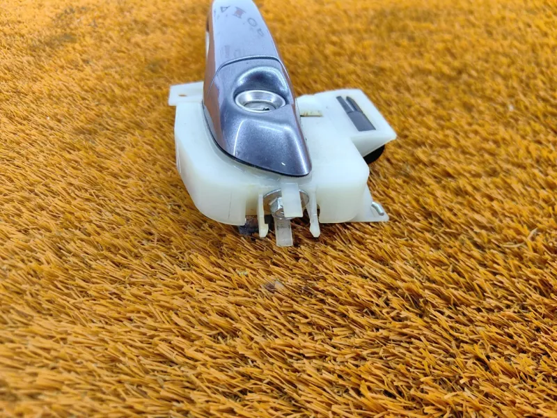 Ручка двери наружняя