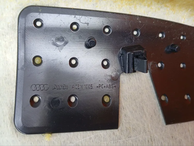 Обшивка потолка