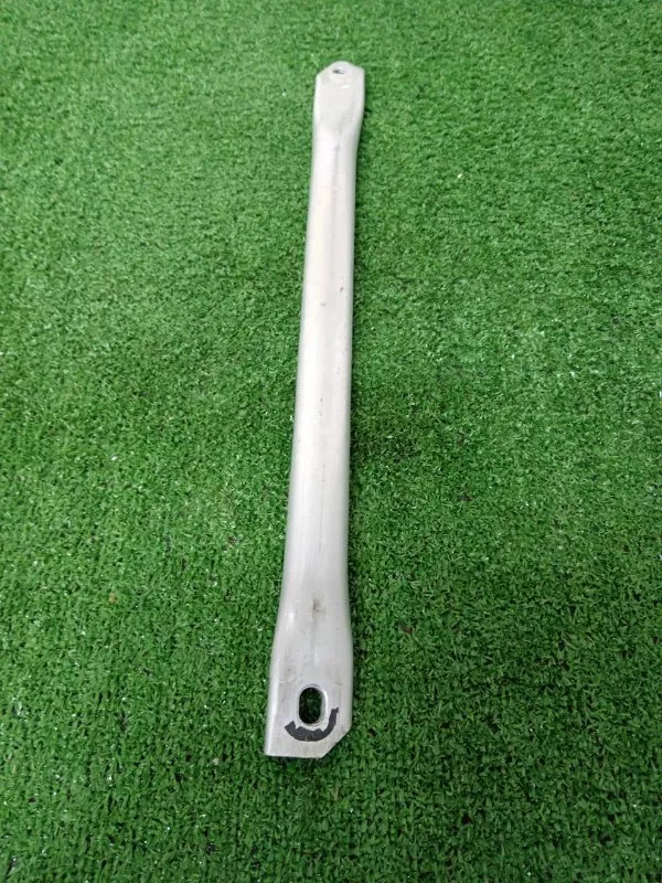 Распорка стоек