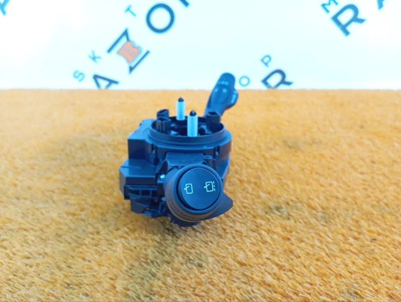 Подрулевой переключатель