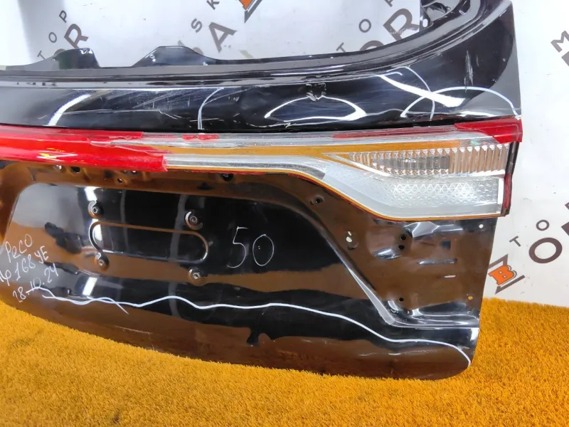 Крышка багажника