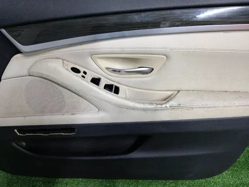 Обшивка двери BMW 5-Series 2010 51417273350 F10, передняя правая