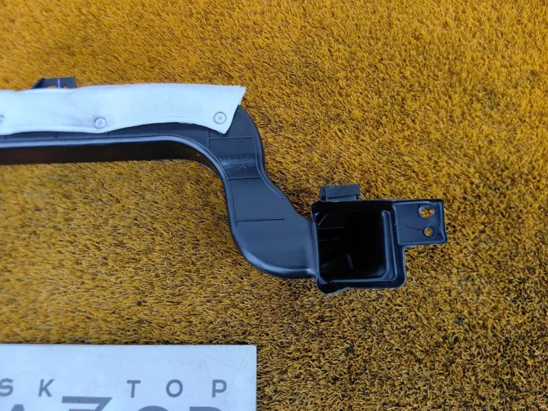 Воздуховод салона