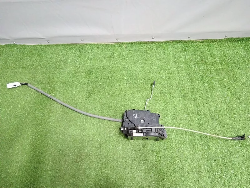 Замок двери BMW 3-Series 2005 51217059973 E90, передний левый