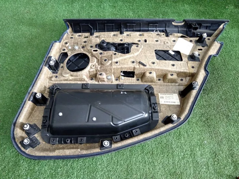 Обшивка двери BMW 5-Series 2011 51427273279 F10, задняя левая