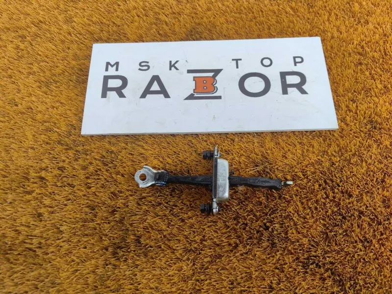 Ограничитель двери