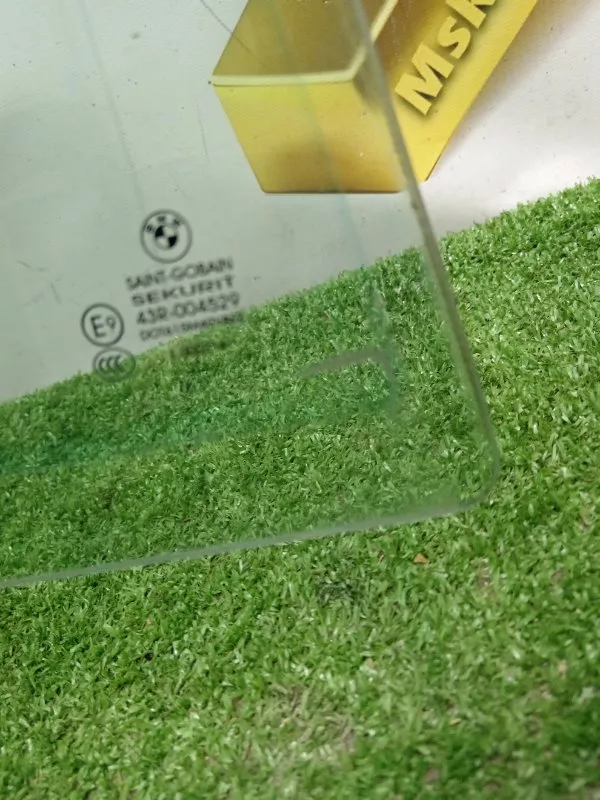 Стекло двери BMW X5 2008 51357137024 E70, заднее правое