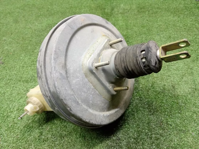 Главный тормозной цилиндр