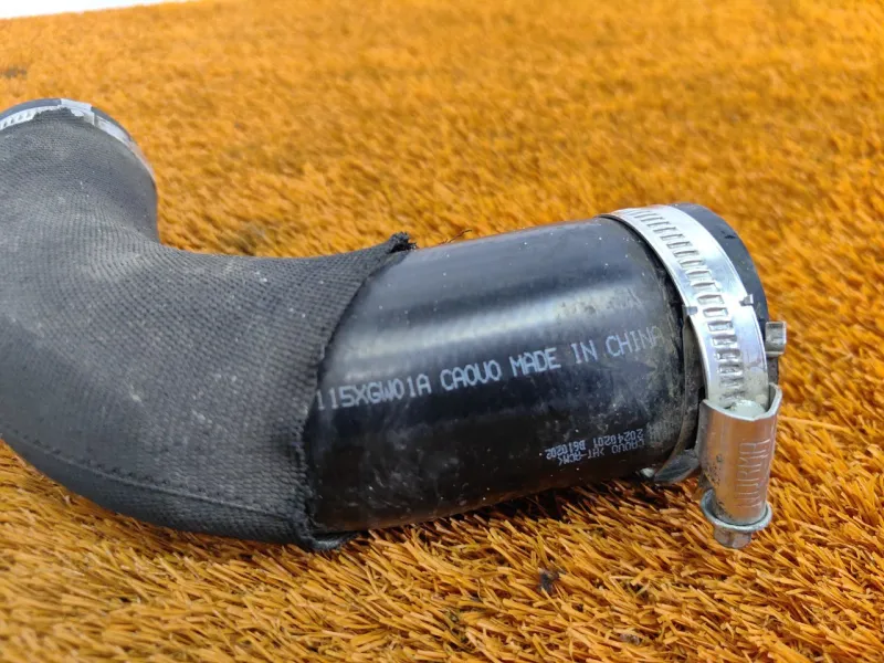 Патрубок интеркулера