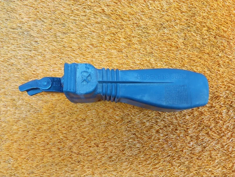 Ограничитель двери