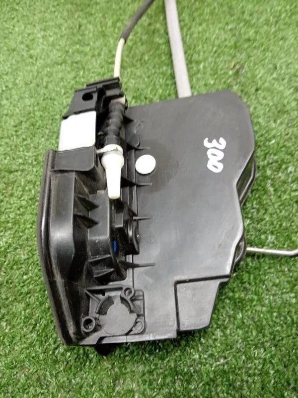 Замок двери