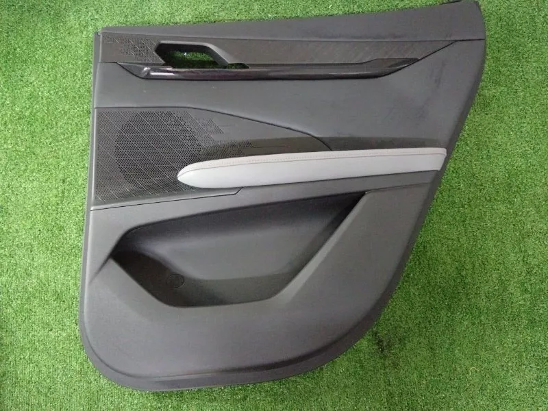 Обшивка двери