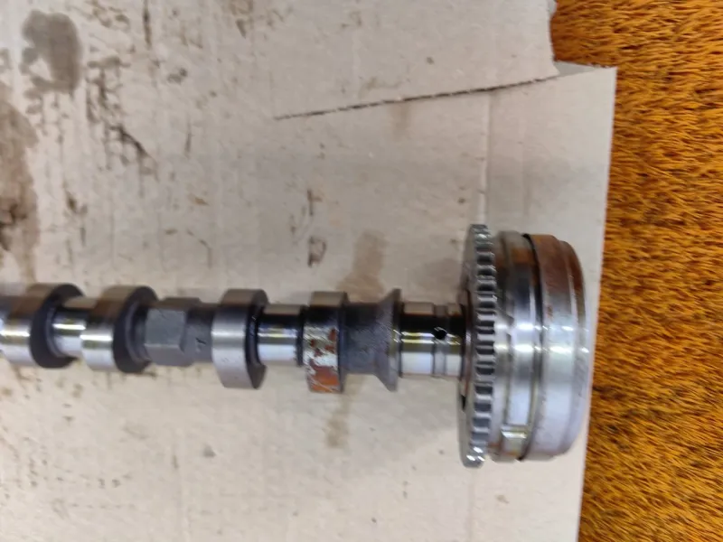 Распредвал выпускной