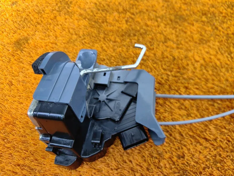 Замок двери