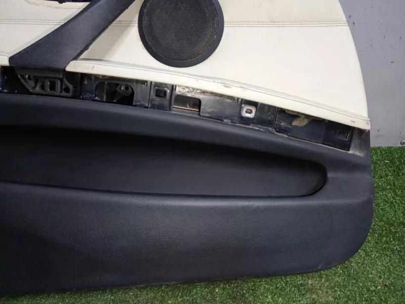 Обшивка двери BMW 3-Series 2005 51429152359 E90, передняя левая