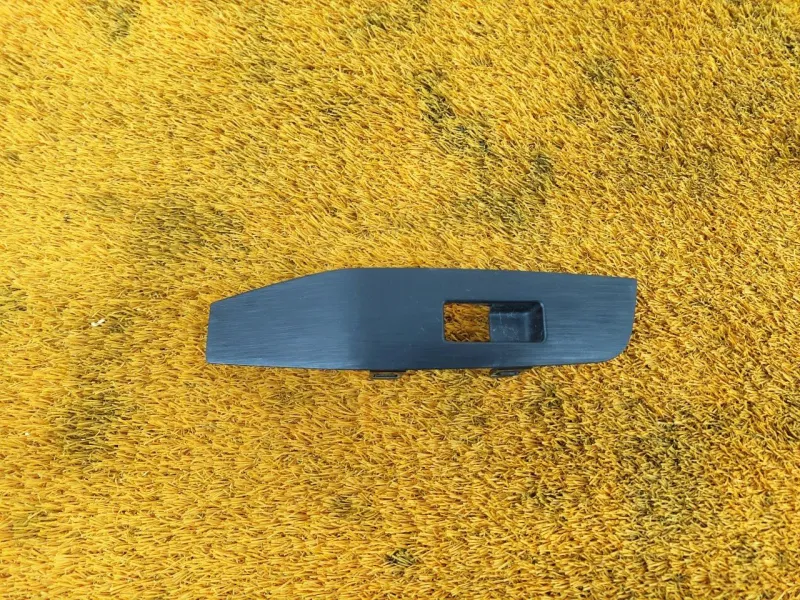 Молдинг двери