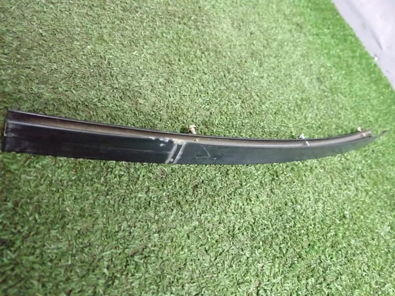 Молдинг двери