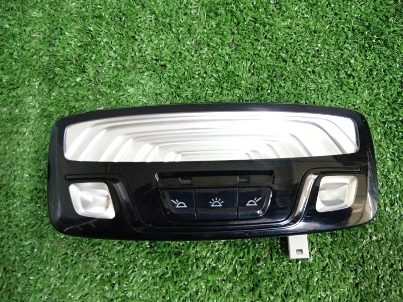 Плафон салона