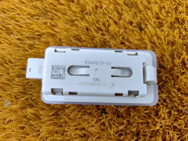 Плафон салона