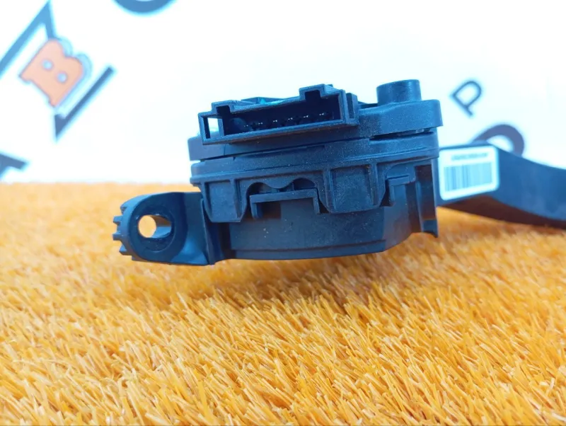 Педаль газа