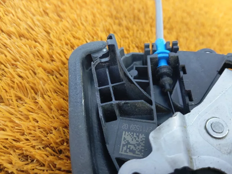 Замок двери