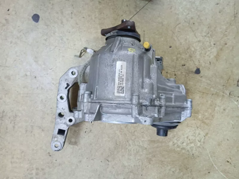 Раздатка BMW X3 2018 27109469019 G01 B47