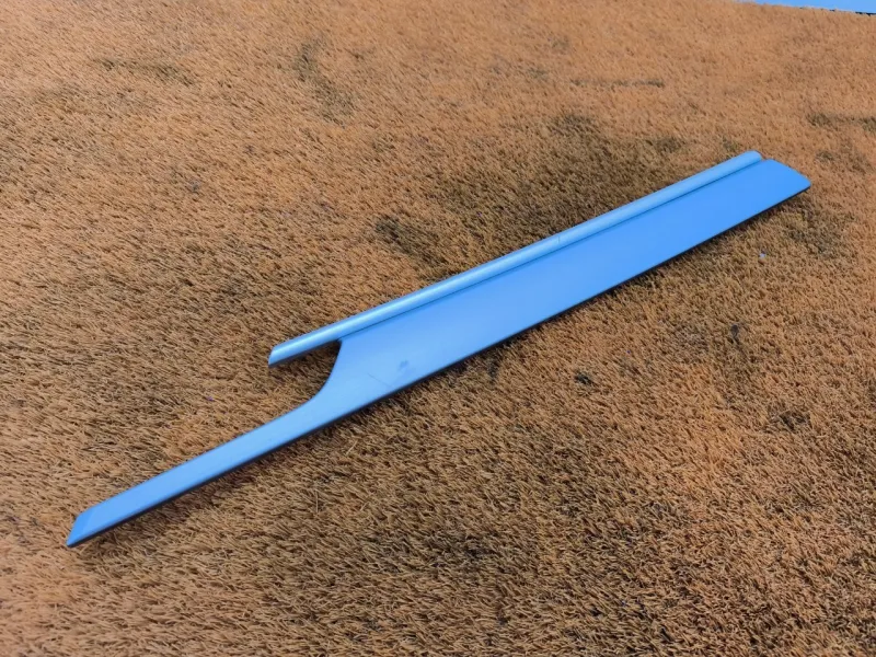 Молдинг двери